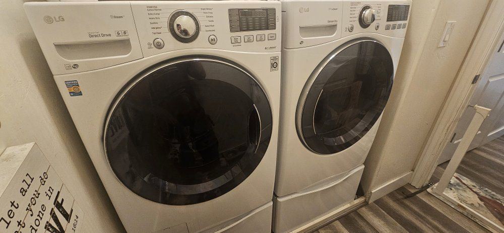 LG Front Load Washer & Gas Dryer