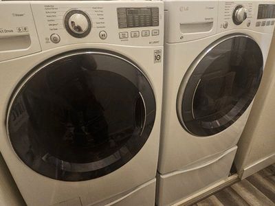 LG Front Load Washer & Gas Dryer