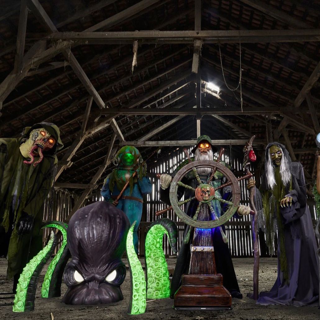 Lowe’s Halloween Haunted Harbor Set Brand New