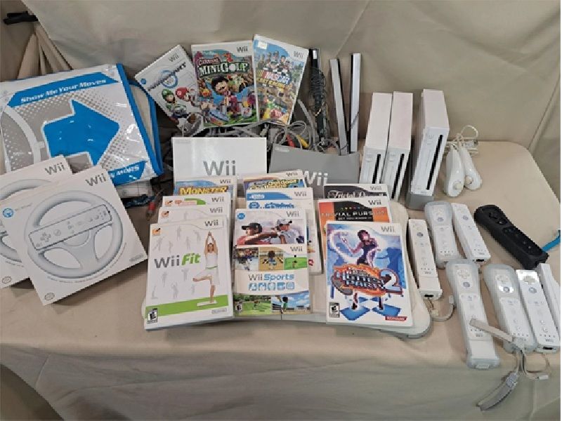myhometownauctions.com - May 26, 27 & 28: Coins, Tech, Cards, and Collectibles Auctions (My Hometown Auctions)