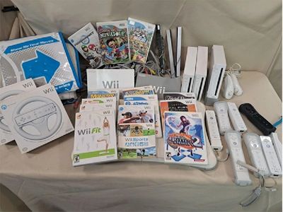 myhometownauctions.com - May 26, 27 & 28: Coins, Tech, Cards, and Collectibles Auctions (My Hometown Auctions)