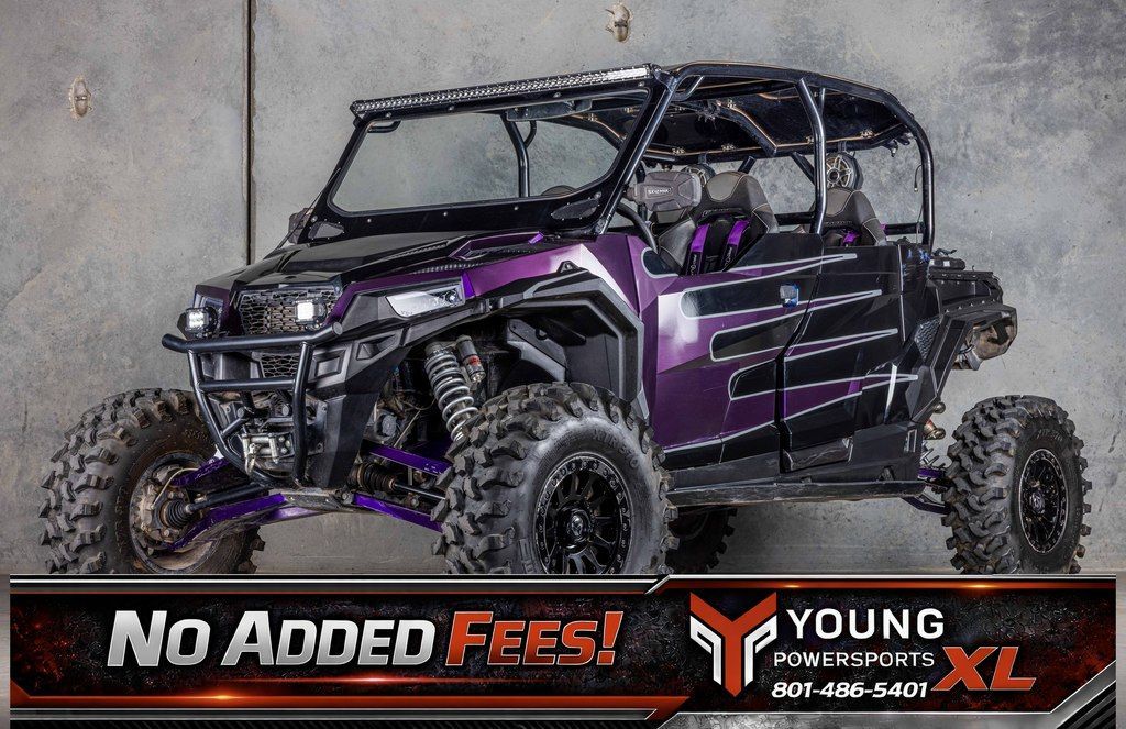 2020 Polaris® GENERAL® XP 4 1000 Deluxe