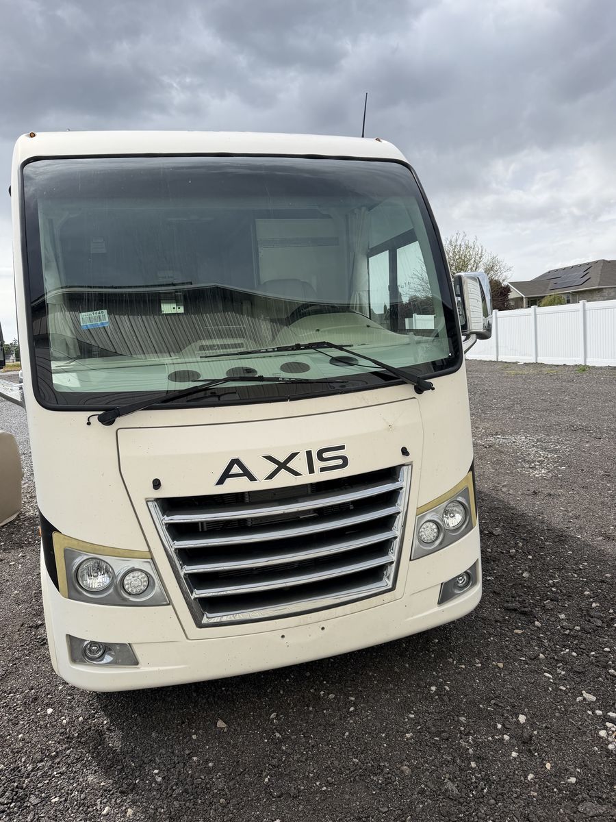 2023 Thor Axis 24.3