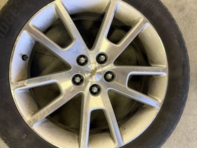 GM / Chevrolet 18 Wheels & Tires