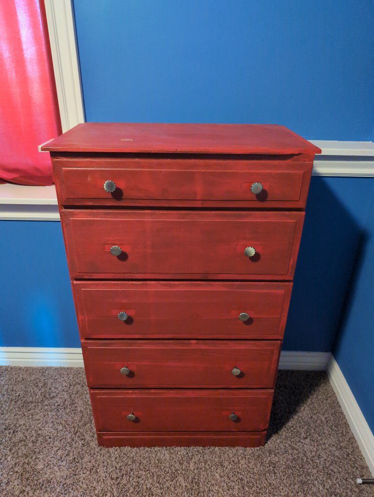Red Wood 5-Drawer Vertical Chest Dresser