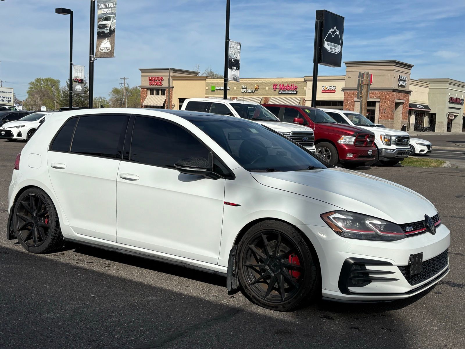 2018 Volkswagen Golf GTI SE
