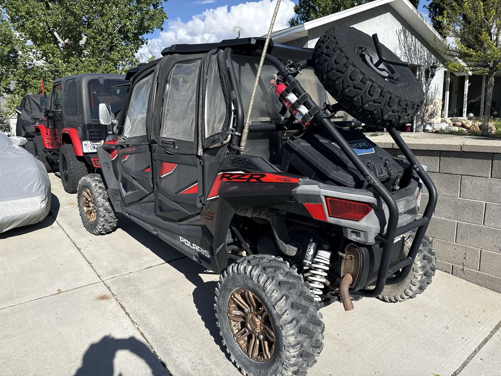 2019 Razor 1000