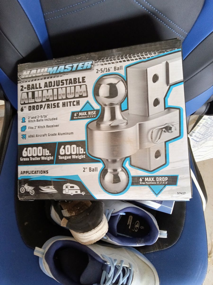Ball hitch