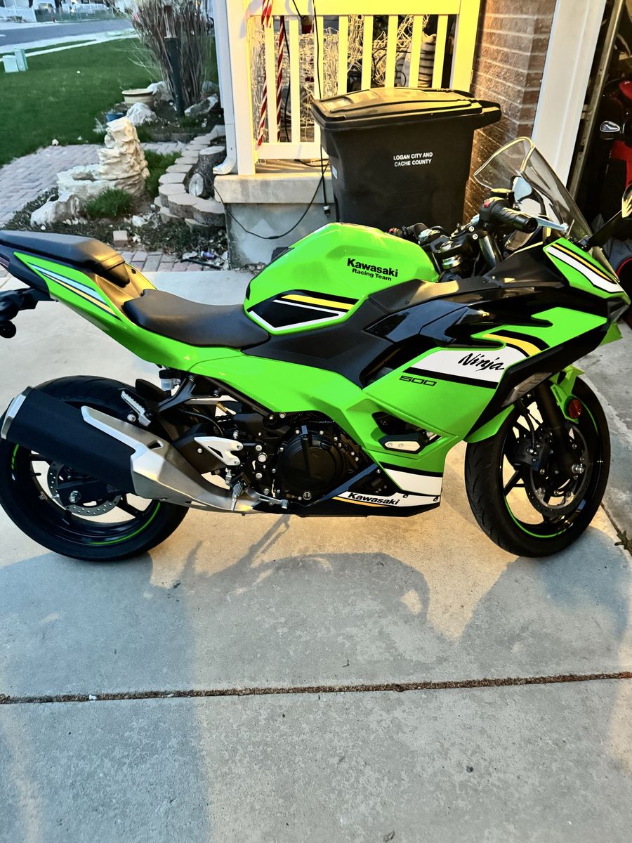 2025 Kawasaki Ninja 500 SE KRT (ABS) - $6,500