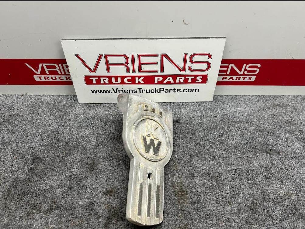 K170-46-1 ORNAMENT-HOOD KW