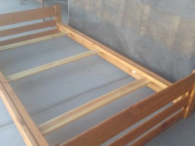 Wooden Bed Frame with Slats and mattress