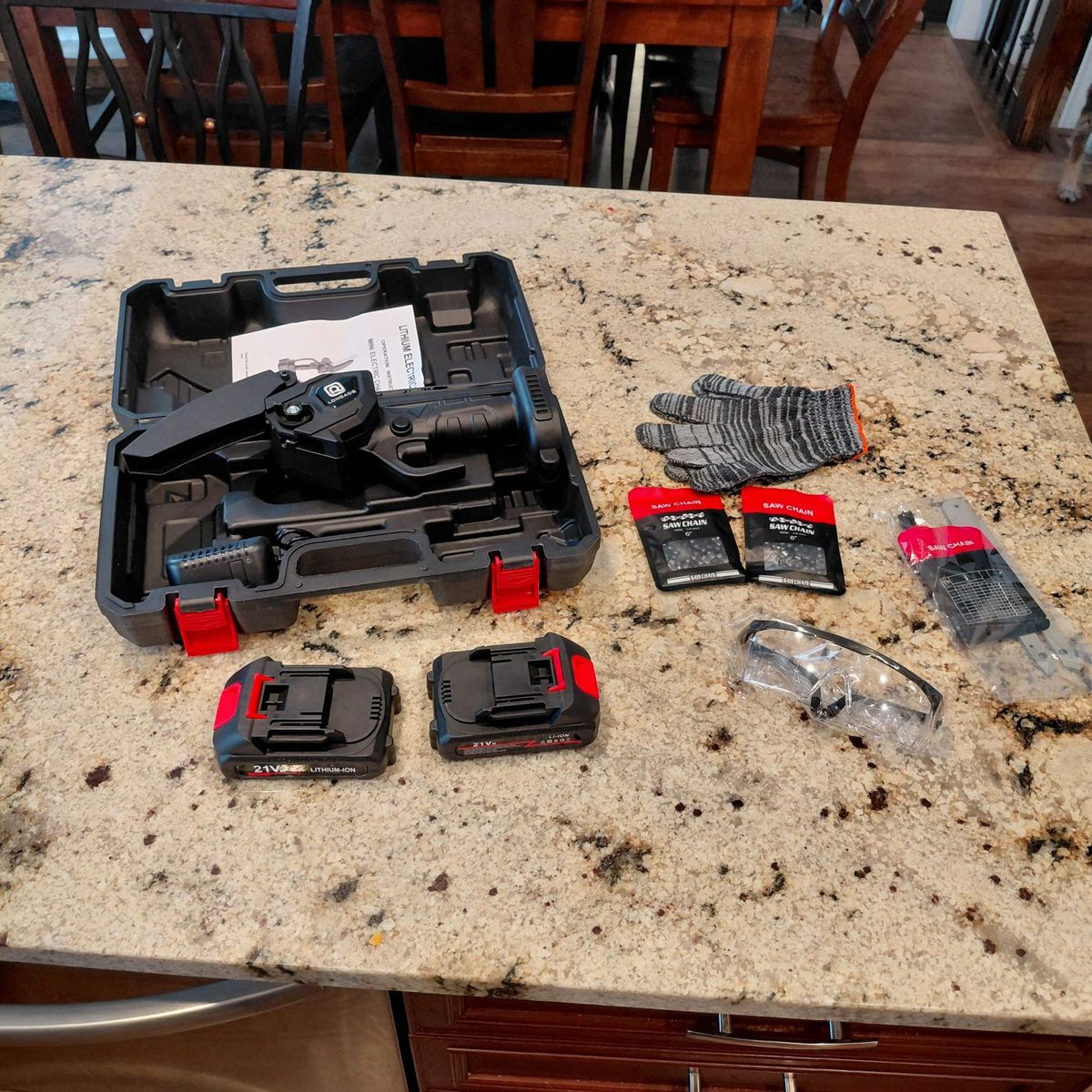 NEW mini electric chainsaw