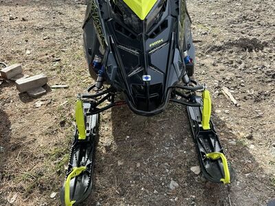 2022 Polaris khaos 850 Matryx