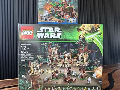 LEGO Ewok Village #10236 & Ewok Attack #7956 *RARE*