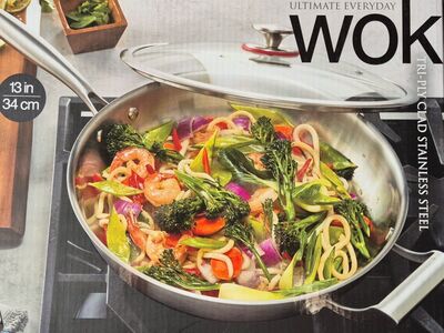 Stainless steel wok