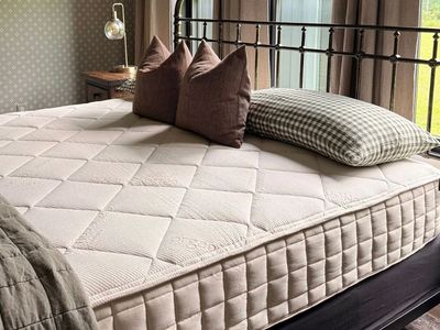 NEW Naturepedic Serenade Organic Hybrid King Luxury Mattress