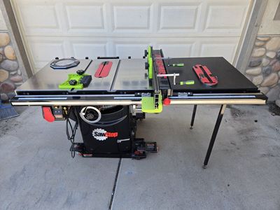 SawStop Professional 3HP Cabinet Saw with 36 Professional T-Glide Advance Rip Fence, Rails & Extension Table