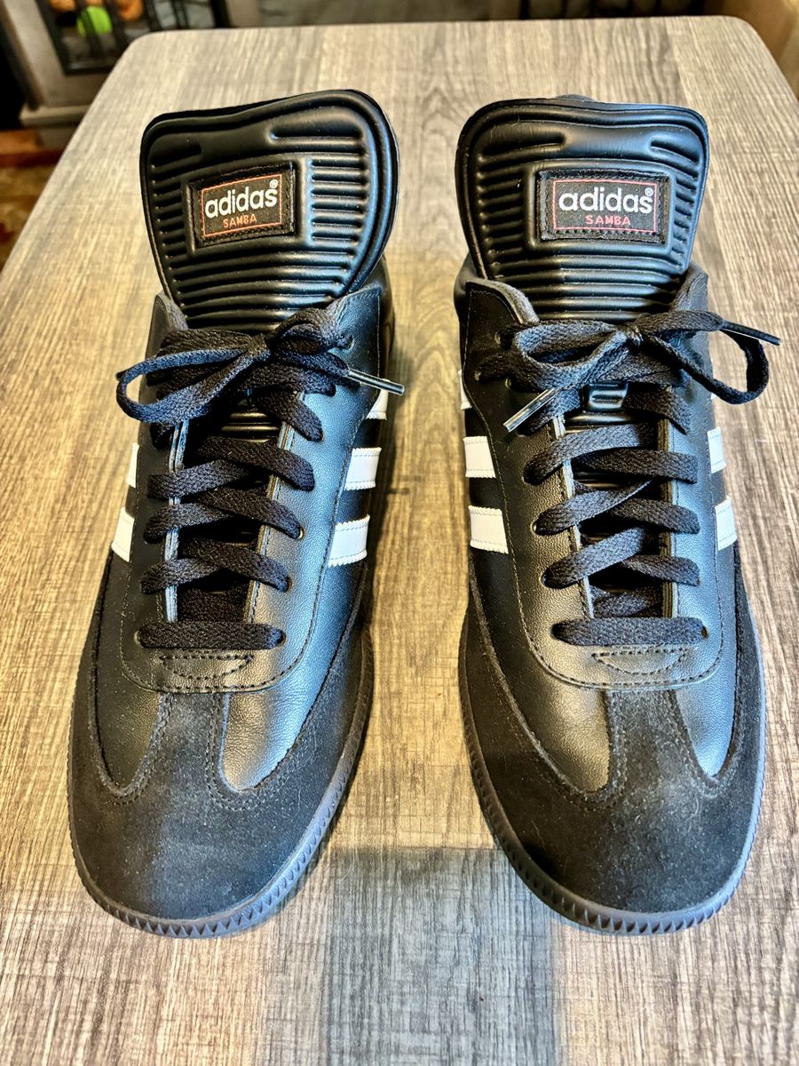 Adidas Samba Classic soccer shoe New