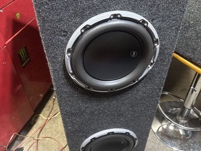 JL Audio W6 V2-D4