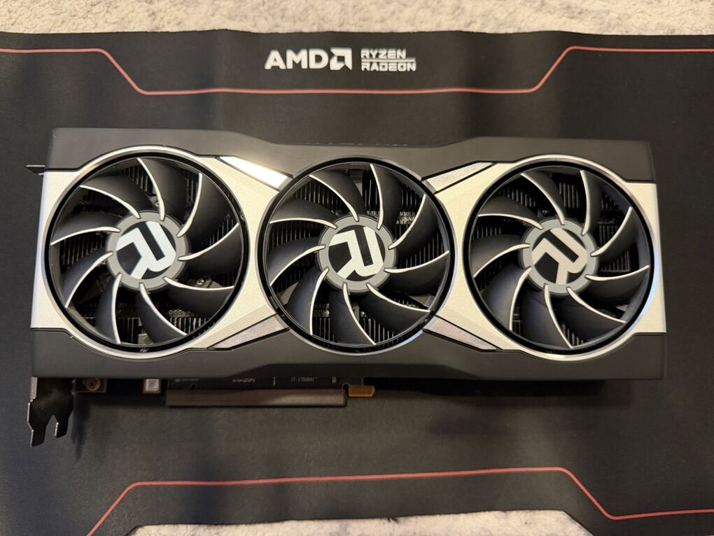 AMD 6900 XT 16 GB Complete In Box