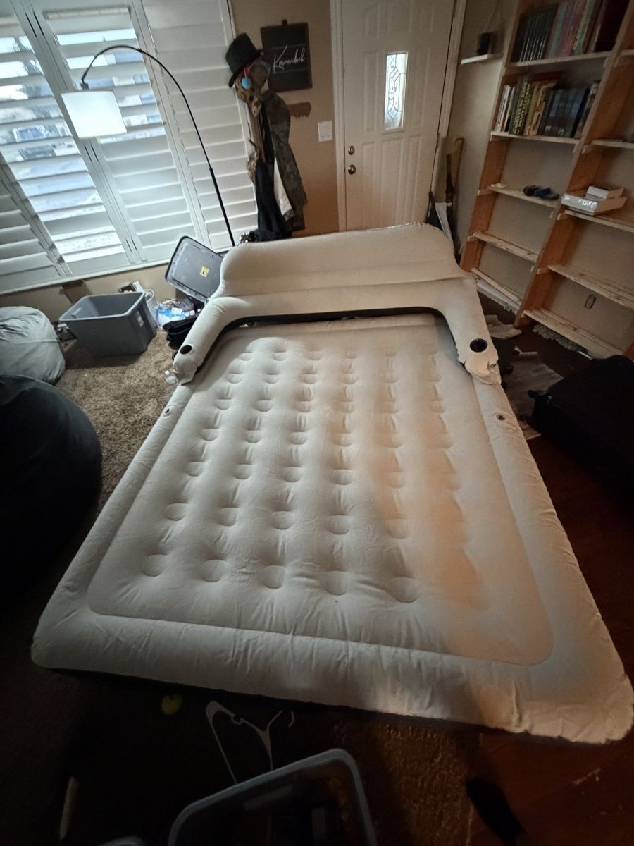King Air Mattress With backrest/Headboard