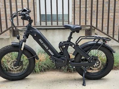 Bee Cool Bee Defender Step-Thru Electric Mountain E-Bike