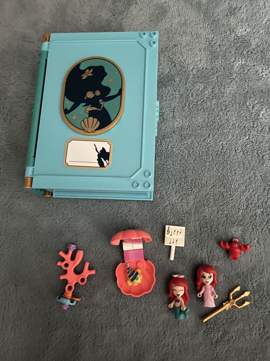 *PARTIAL SET*. LEGO Disney Princess Ariel's Storybook Adventures Set (43176)