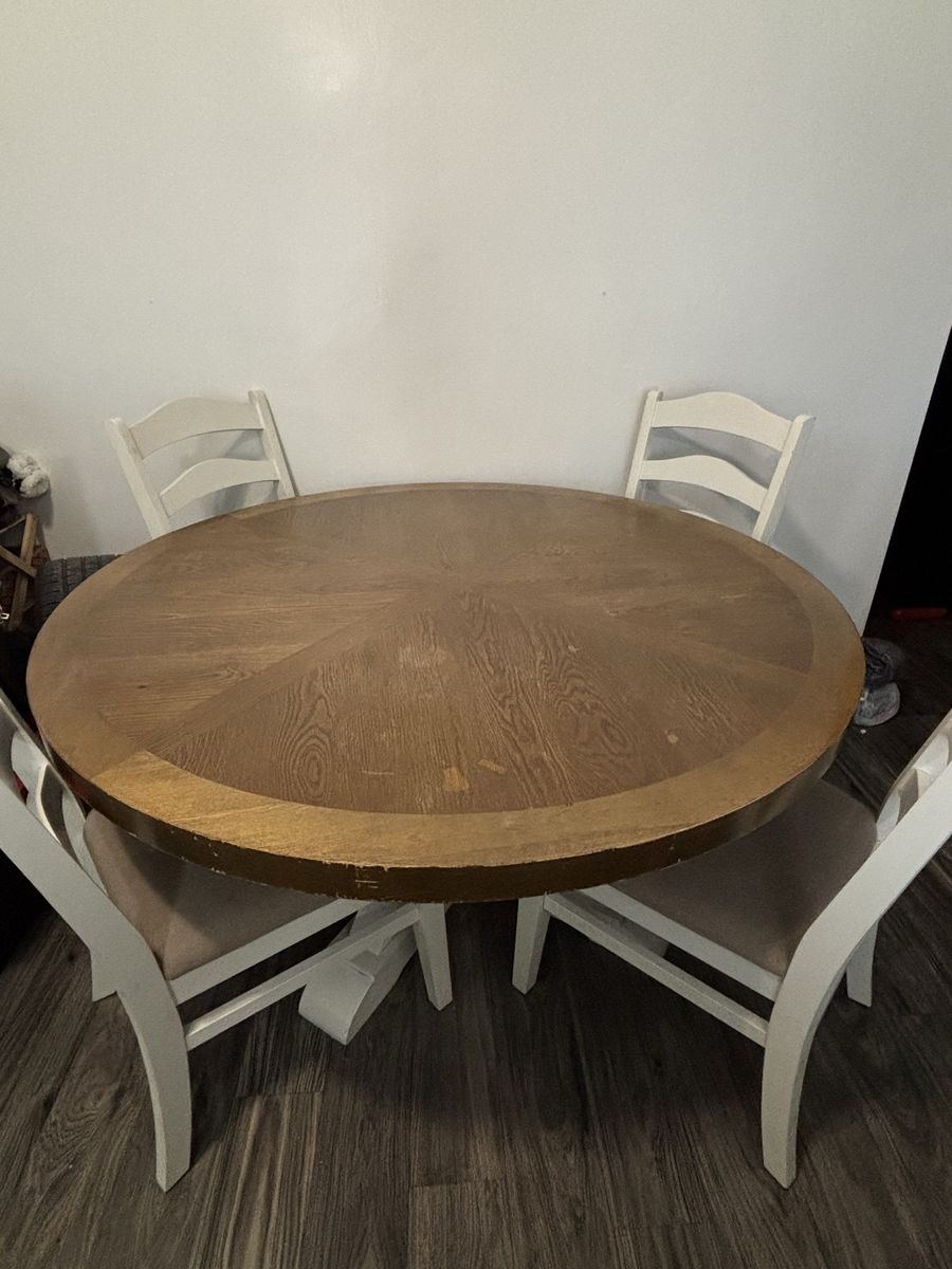Round Wood Dining Table with 4 White Ladder Back Chairs - Distressed Look
