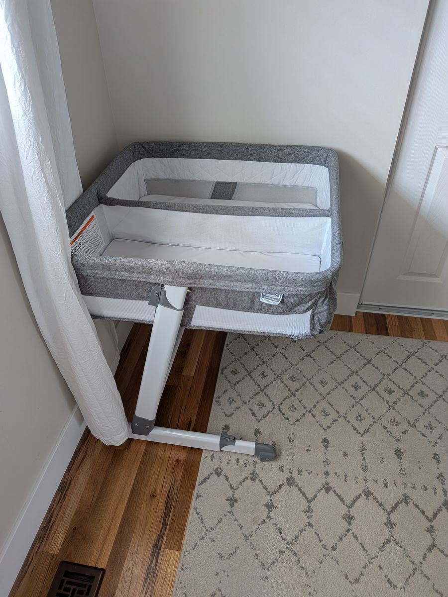 Simmons Twin Cosleeper Bassinet
