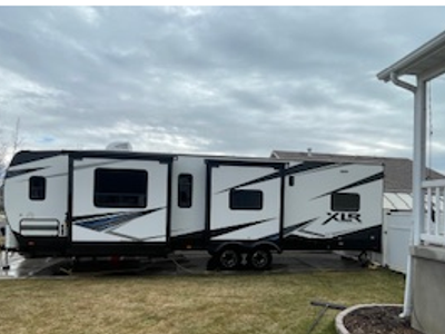 2020 Forrest River Toy Hauler Hyperlight 37" With 10' Garage