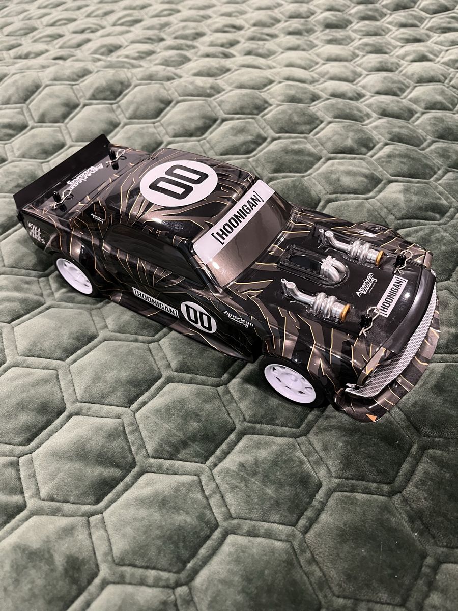 Hoonacorn RC car