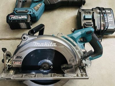 Makita saw and sawall set