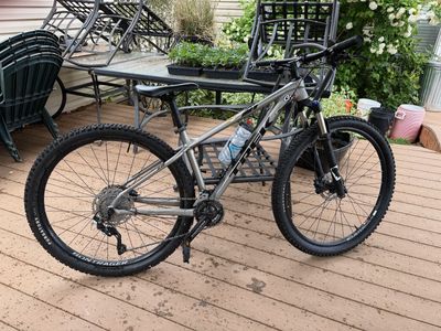 Trek X-Caliber 8 Hardtail Mountain Bike