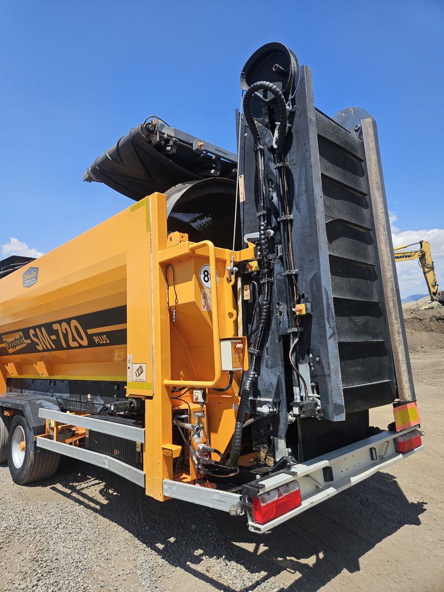 TOP SOIL TROMMEL SCREEM