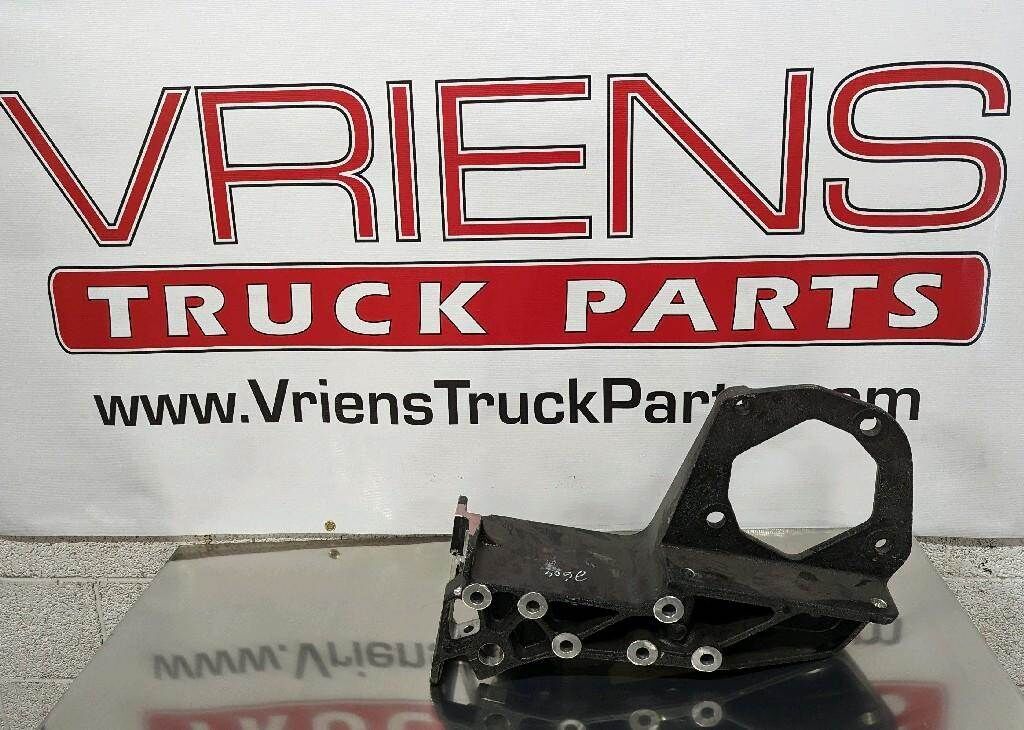 Peterbilt 379 Right Spring Hanger