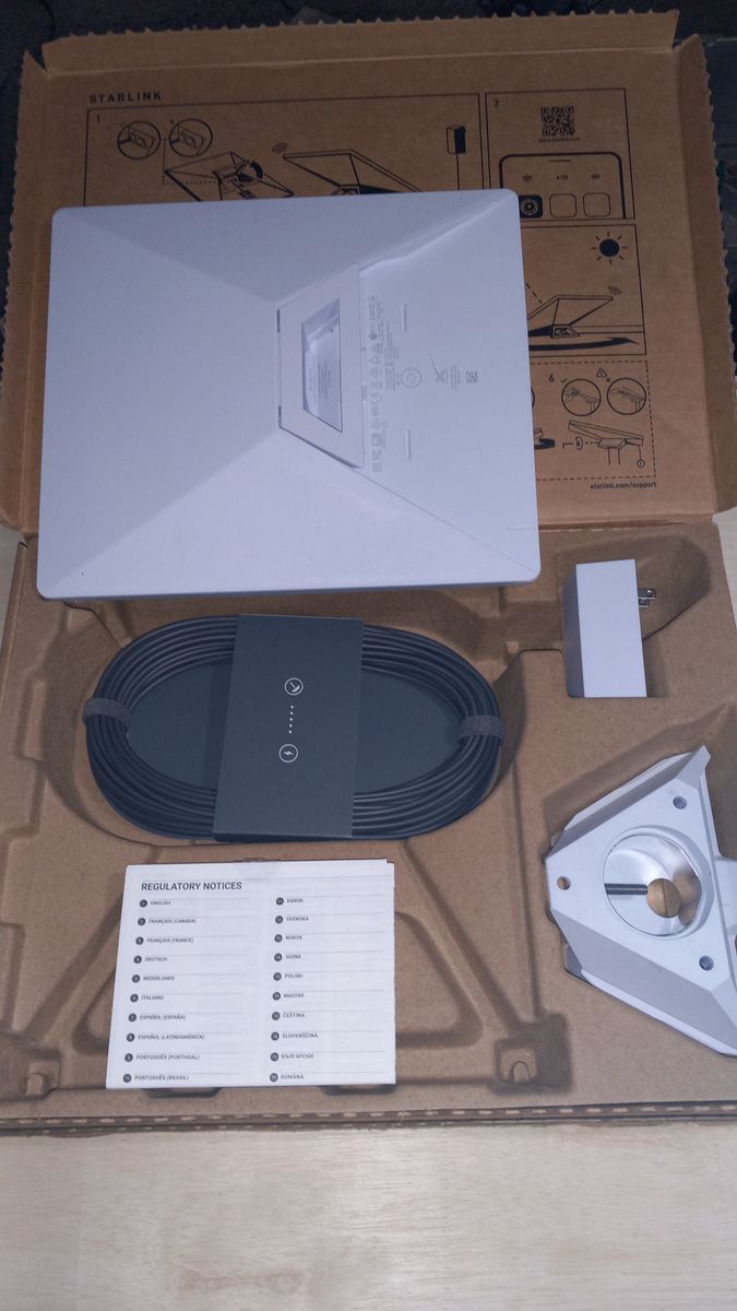 Starlink Mini Satellite Internet Receiver Kit  Model UTA-231.