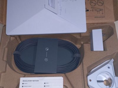 Starlink Mini Satellite Internet Receiver Kit Model UTA-231.