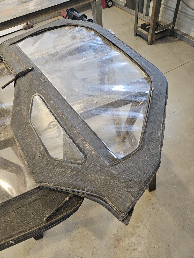 Main image 7