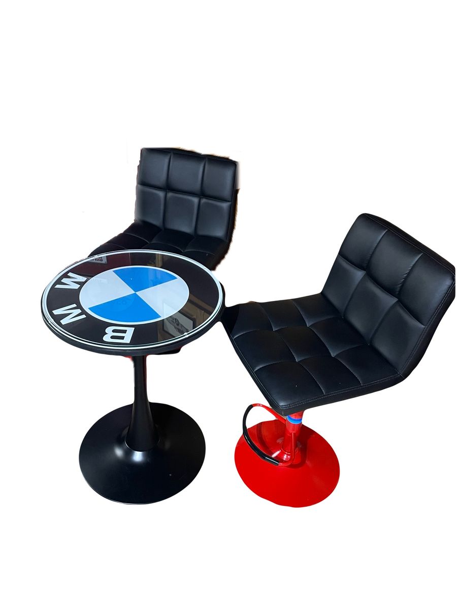 BMW SEATS AND TABLE $750 OBO