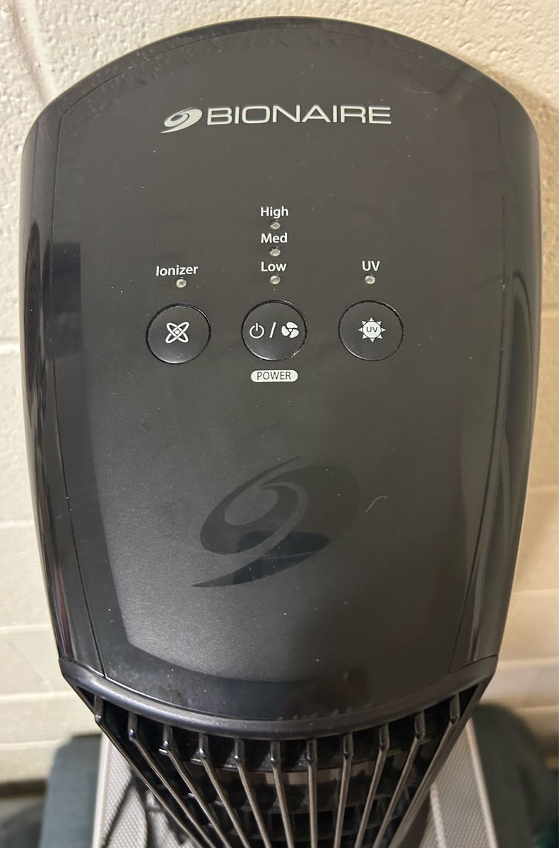 Bionaire BAP536UV Tower Air Purifier with UV, Ionizer & HEPA Filter Cash Only