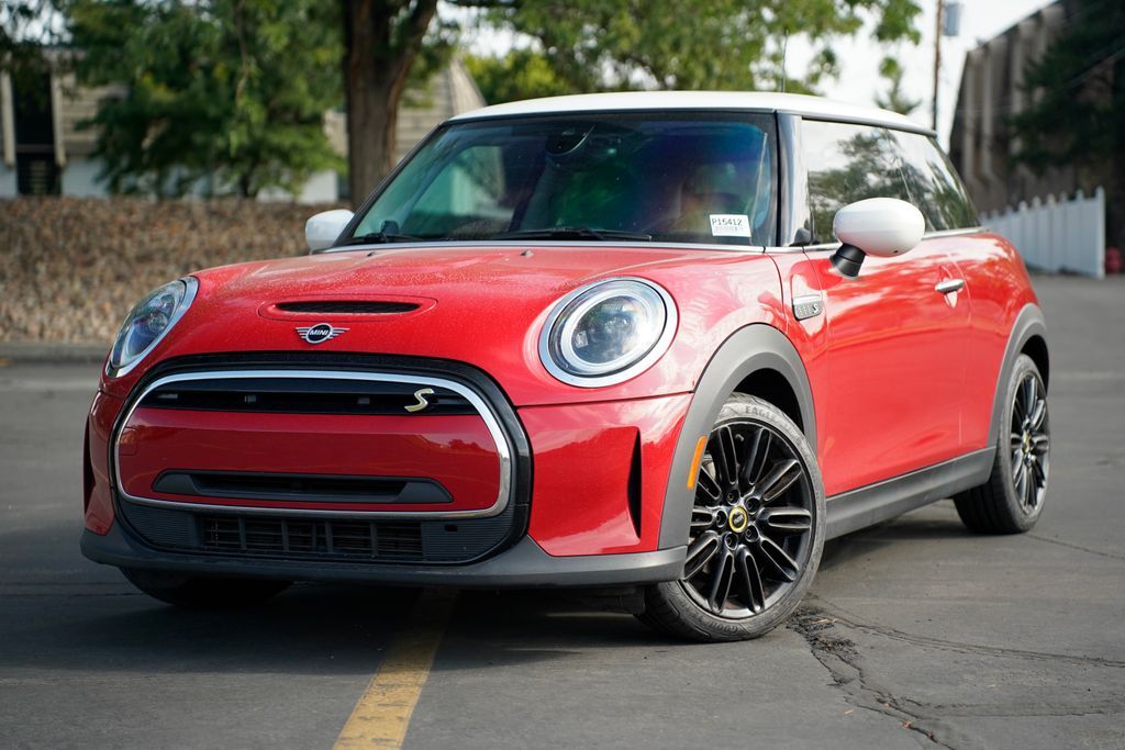 2024 Mini Hardtop 2 Door Cooper SE