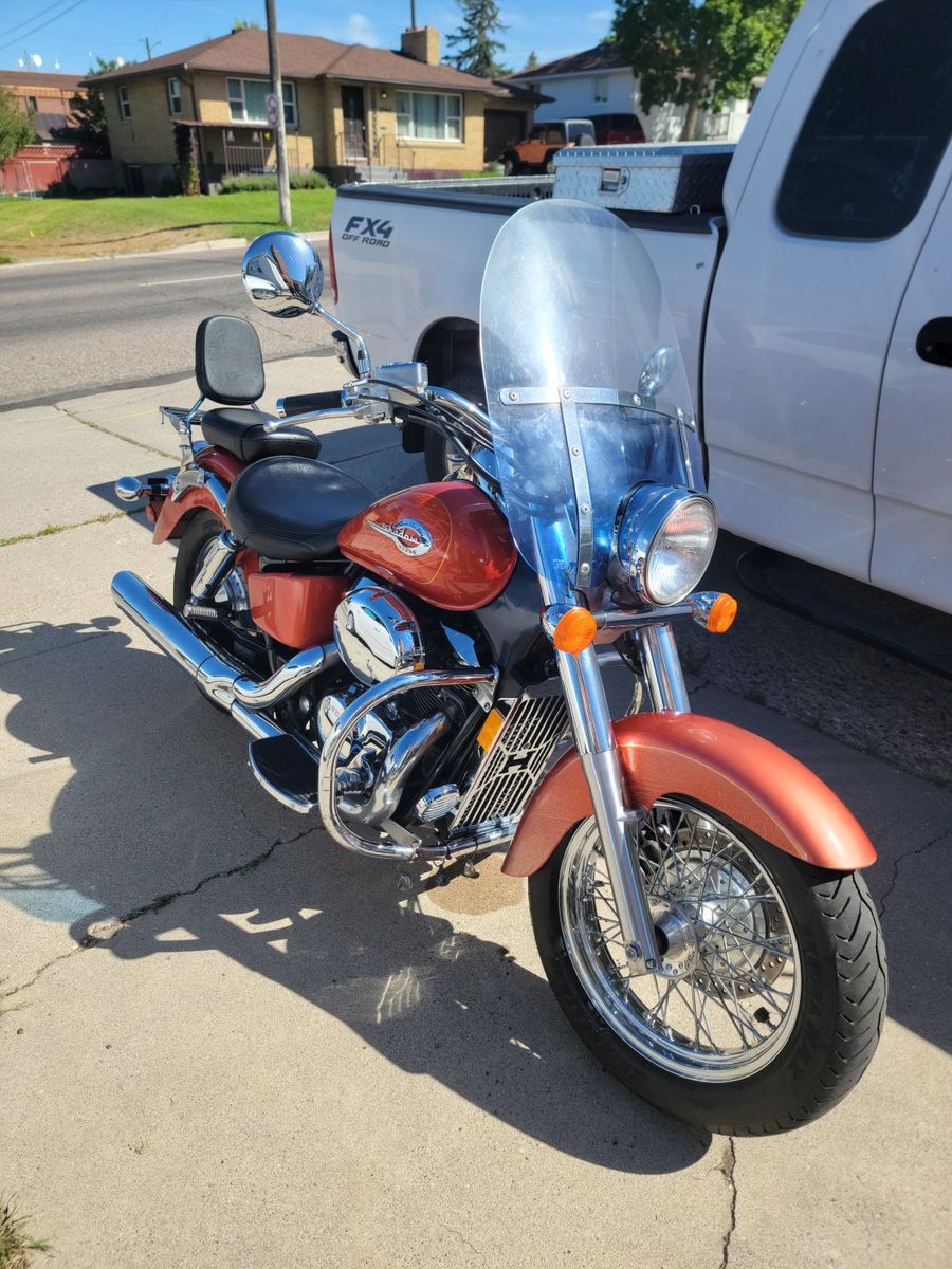 2003 Honda Shadow ACE 750CC DELUXE Motorcycle