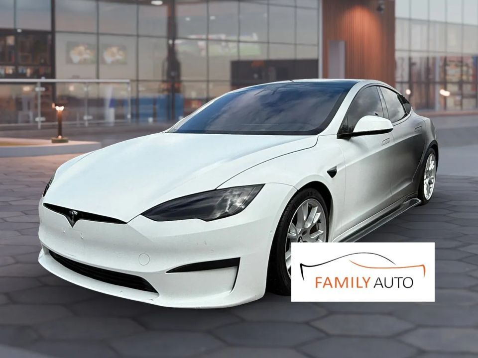 2021 Tesla Model S Plaid