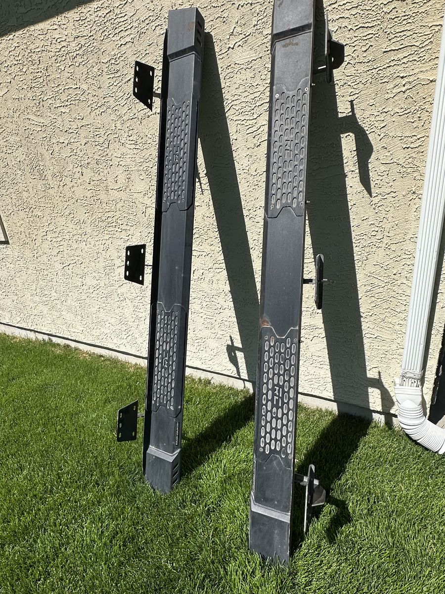 Running boards for Ram