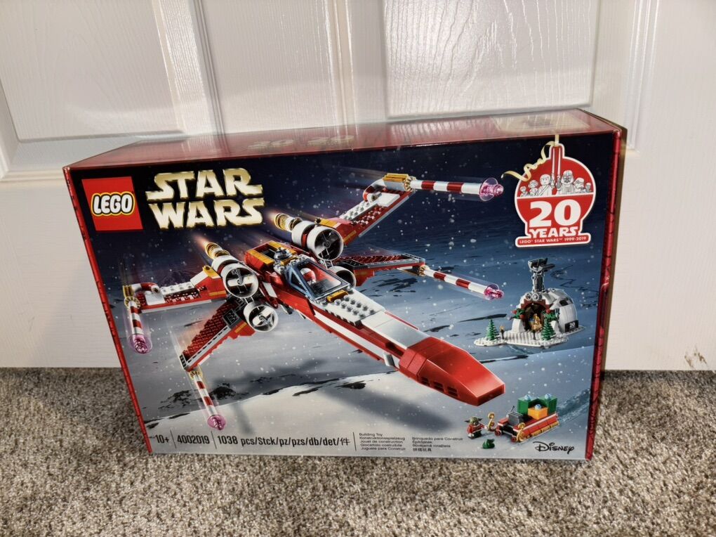 LEGO Star Wars Christmas X-Wing Exclusive (NEW)