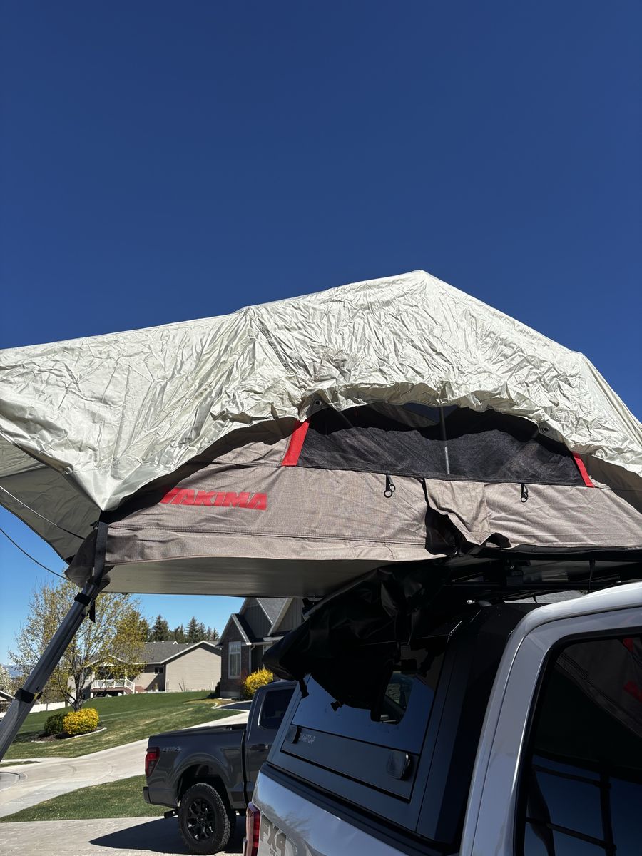 Yakima Skyrise 2 HD Rooftop Tent