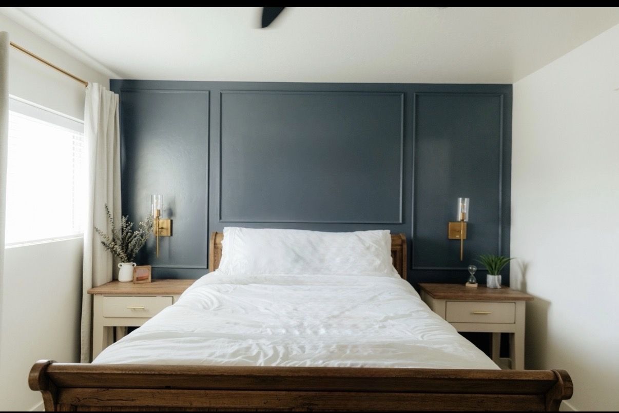 Bedroom furniture set- Solid Oak