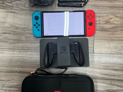 NINTENDO SWITCH OLED HEG-001 WITH CASE, DOCK AND CHARGER