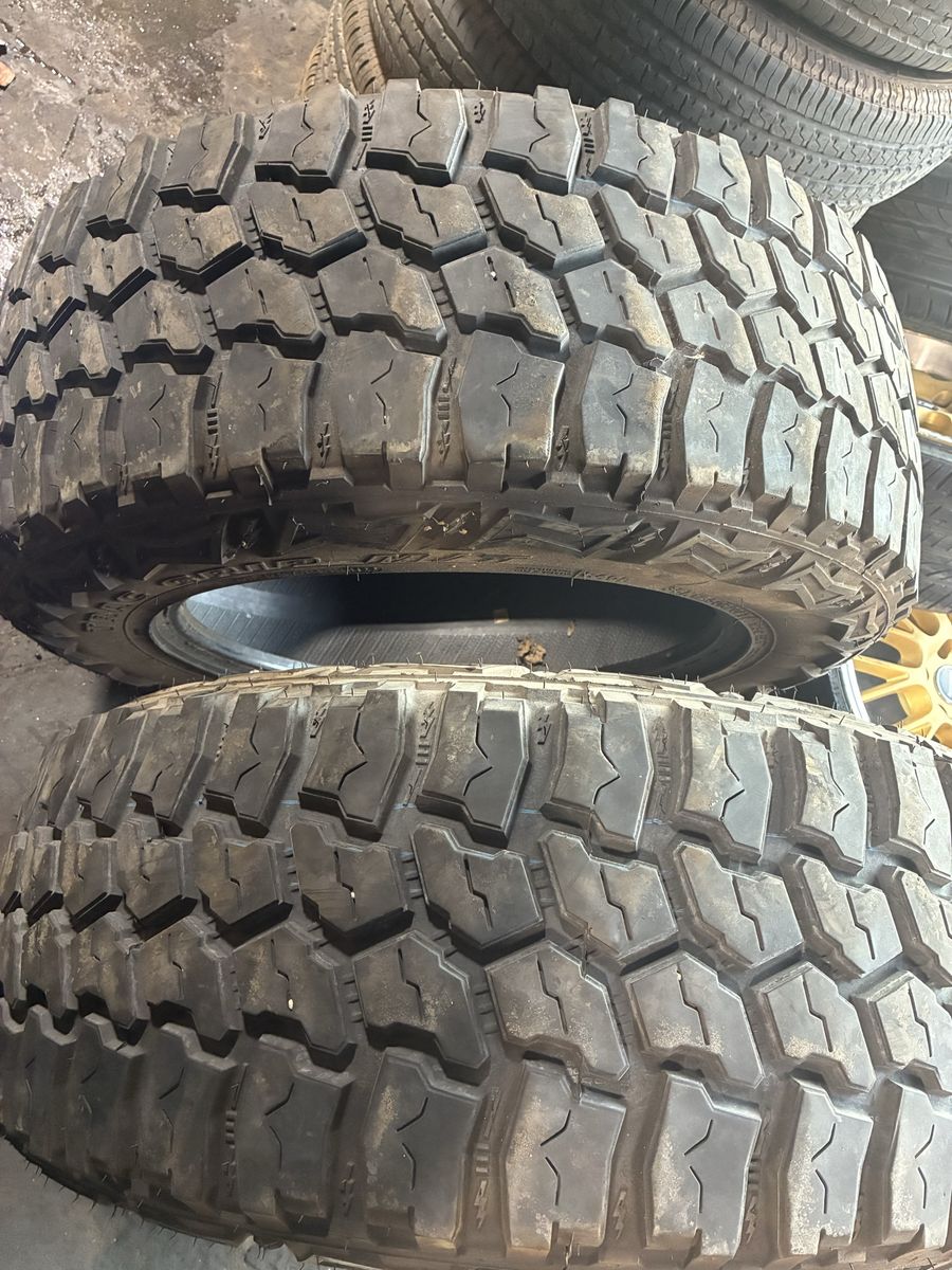 Thunderer Trac Grip M/T Tires 35x12.50R20LT 125Q L only 2 tires good condition 