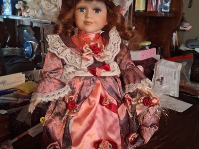 Vintage Porcelain Collector Dolls Set with Elaborate Lace Dresses
